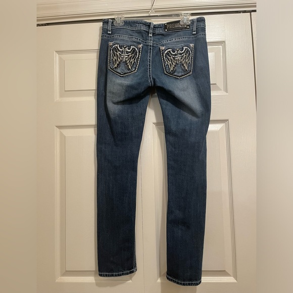 Premiere by Rue 21 Women’s Low Rise Skinny Jeans - Picture 2 of 10